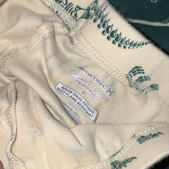 Boys 4T Assorted Kids Pajama Sets - Picture 2 of 5